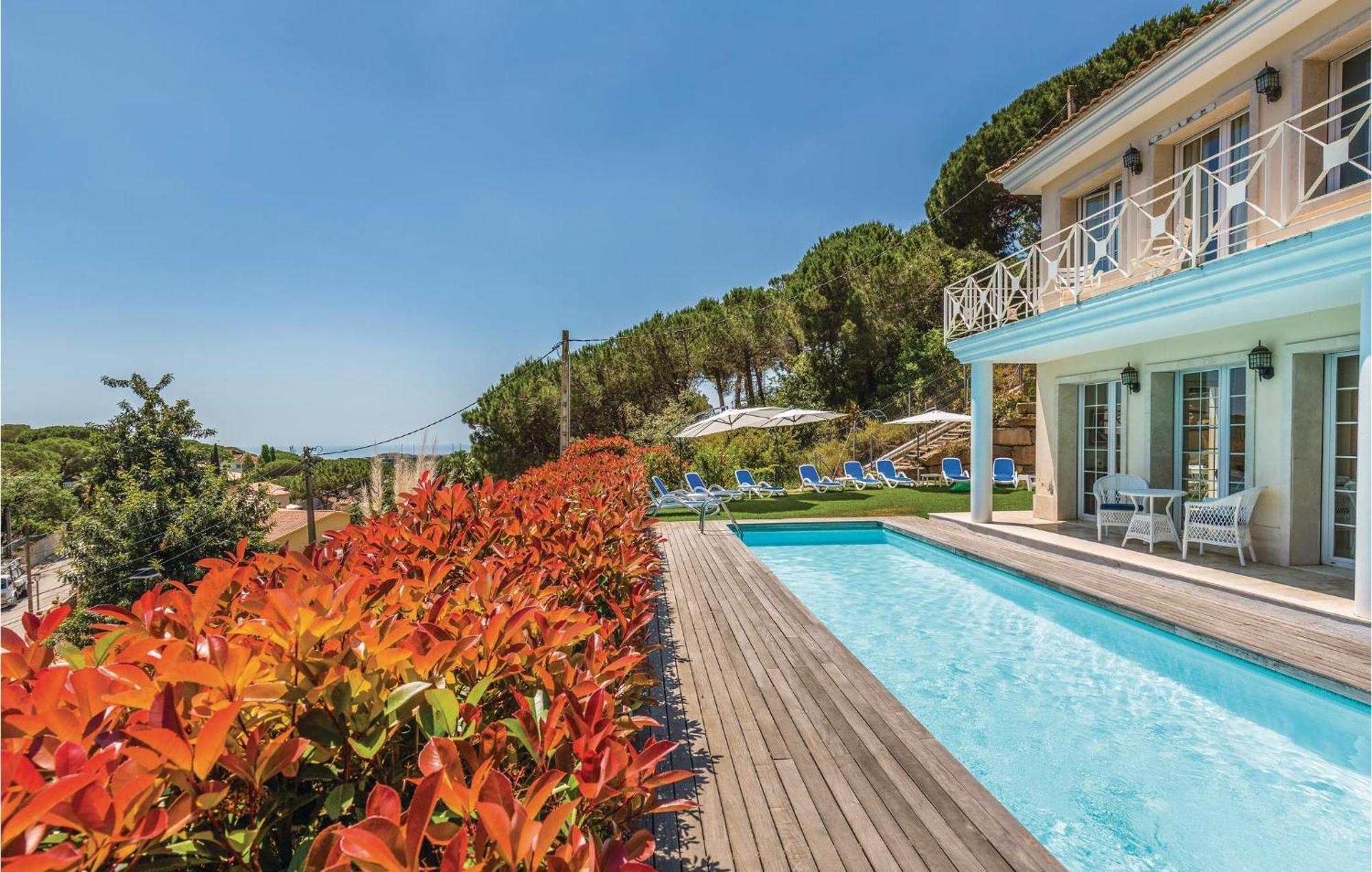 Nice Home In Cabrils With House A Mountain View Esterno foto